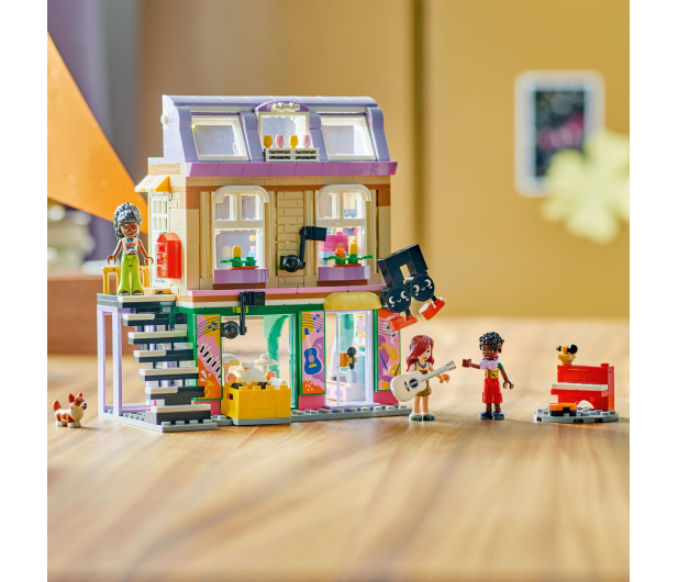 LEGO Friends 42653 Sklep muzyczny i mieszkanie - 1331623 - zdjęcie 9